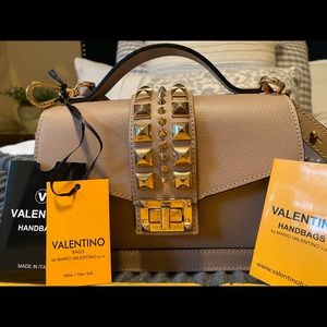 SOLD ❌❗️Authentic Valentino Titti Palmellato Handbag - NEW W TAGS and dust bag!